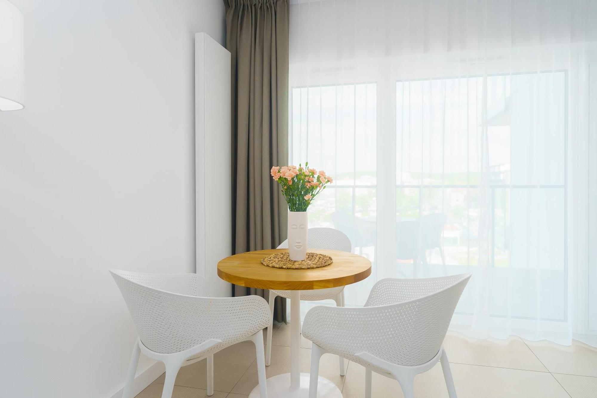 Aquamarina Prima Deluxe Studios With Sea View By Noclegi Renters ミエンジズドロイェ エクステリア 写真